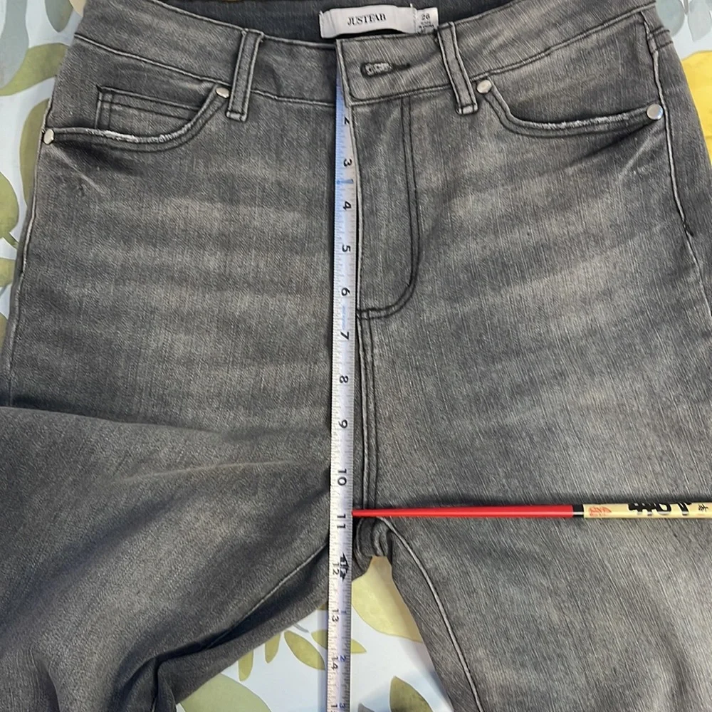 🔥 SALE JustFab High Rise Black Dark Gray Denim Jeans | Size 26
